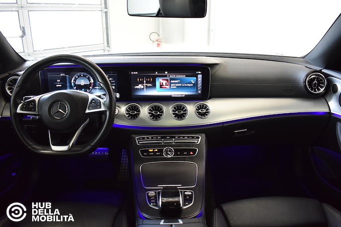 MERCEDES-BENZ E 220 d AMG-Line